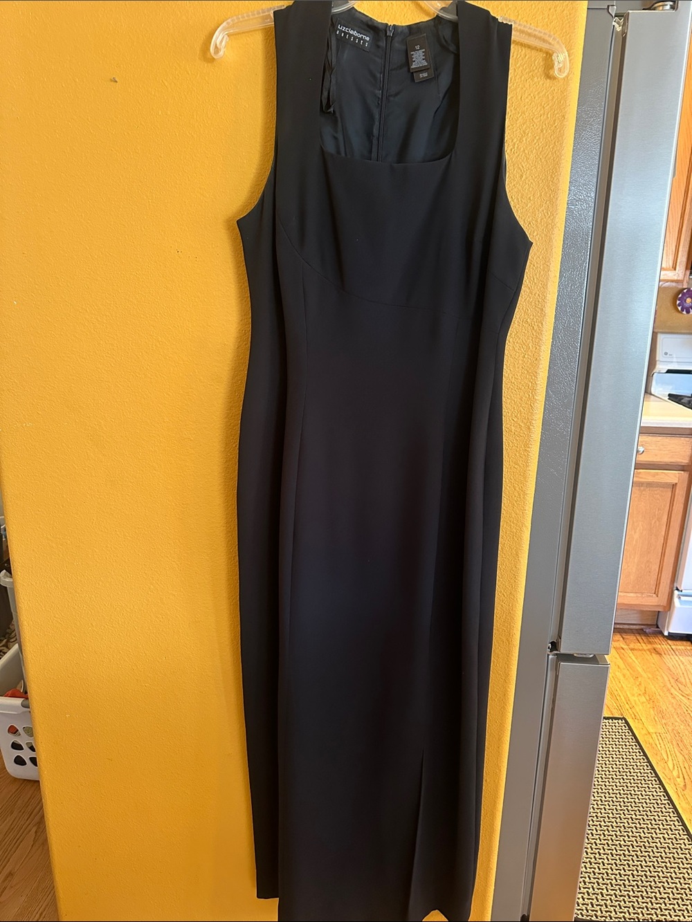 Liz Claiborne Black Sleeveless Maxi Gown